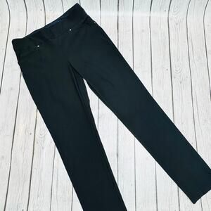 Woman’s Grand Slam Tummy Control Midrise Pull-On Golf Size Medium